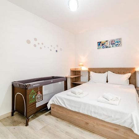 Năvodari Derya Suites - Mamaia Nord מראה חיצוני תמונה