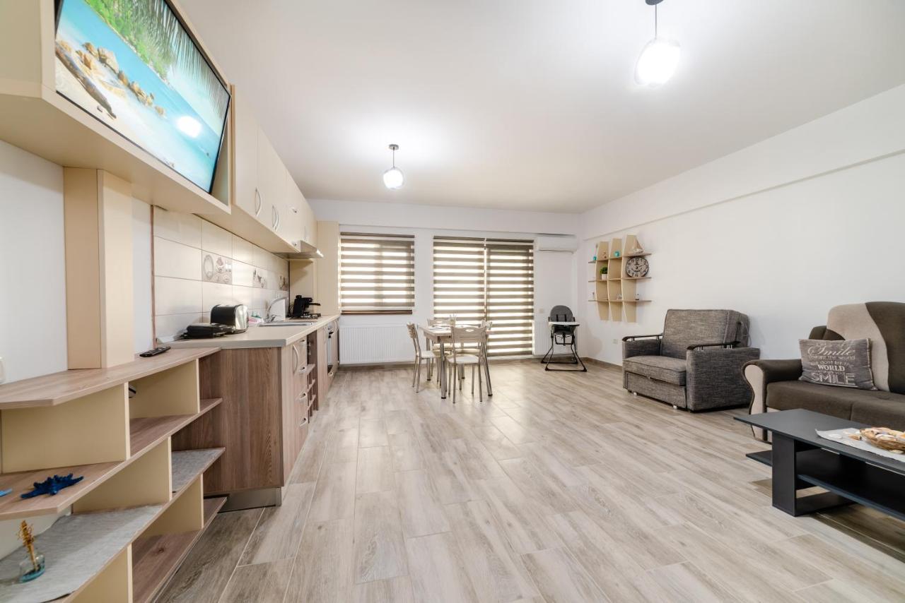 Năvodari Derya Suites - Mamaia Nord מראה חיצוני תמונה